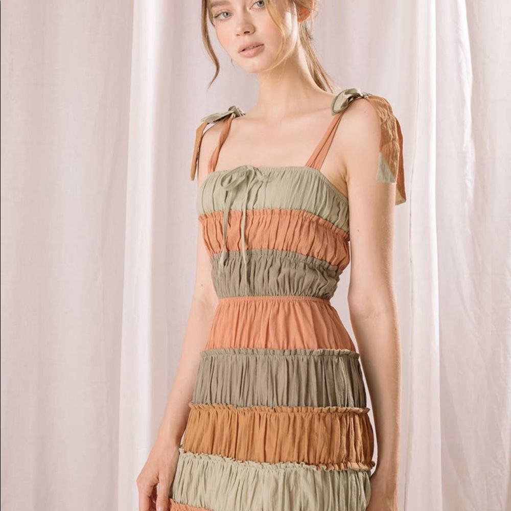 Storia Mini Dress - Picture 4 of 6